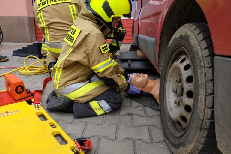 Egzamin Szkolenia Podstawowego Strażaków Ratowników OSP
